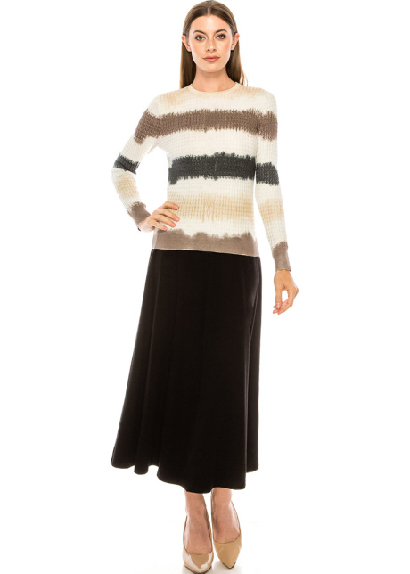 Creatively striped sweater in brown shades