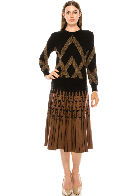 Chic geometric pattern sweater in camel