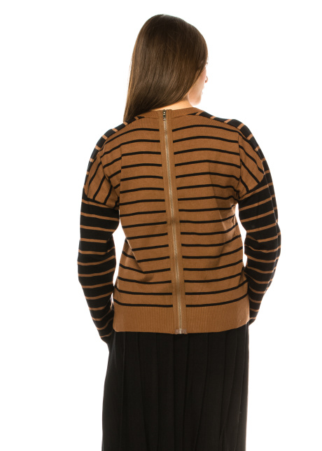 Striped sweater in camel and black