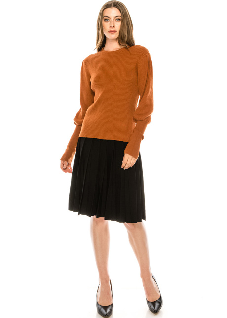 Crew neck leg-of-mutton sleeve sweater in rust