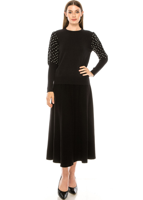 Juliet sleeves sweater with pearls