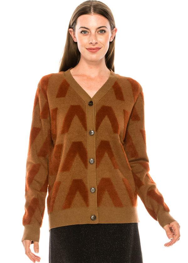 V-neck buttoned cardigan in camel