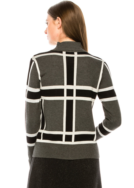 High neck checkered sweater in grey