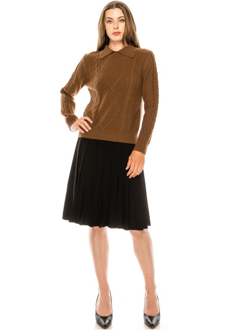 Shirt collar cable knit sweater in brown