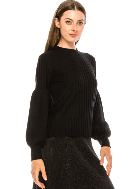 Bishop sleeves ribbed sweater in black