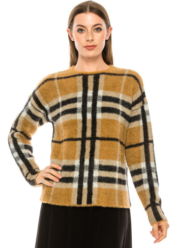 Crew neck plaid sweater in camel