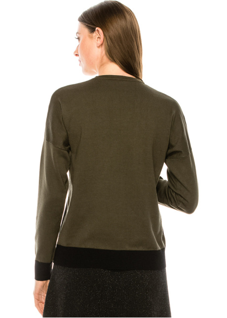 Diagonal stripes sweater in olive