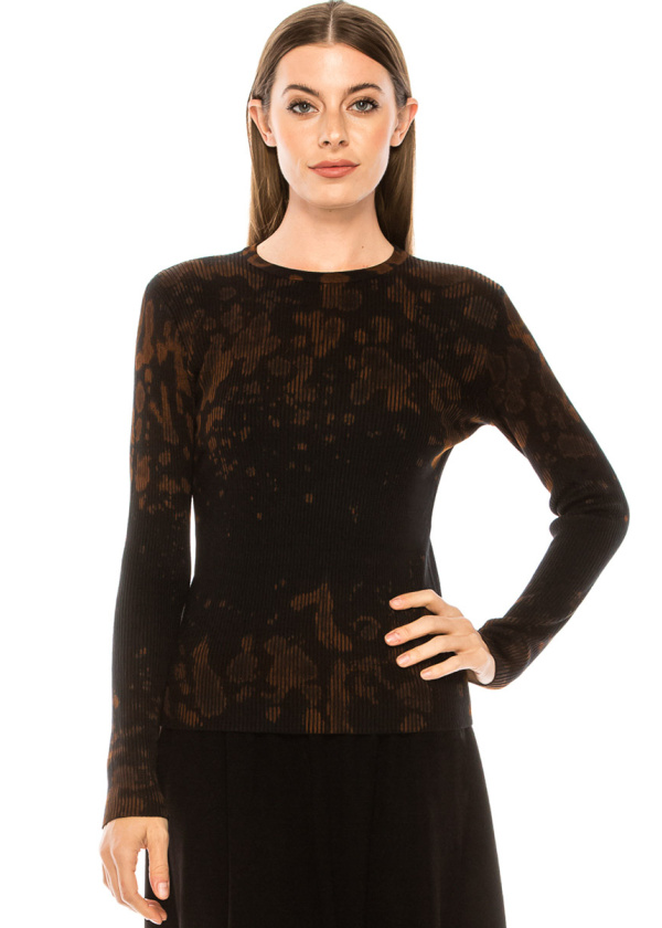 Spotty sweater in black and rust