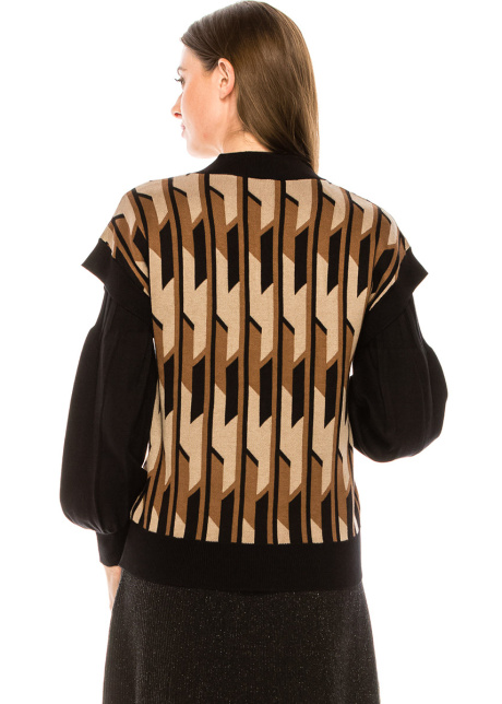 V-neck knitted vest in brown