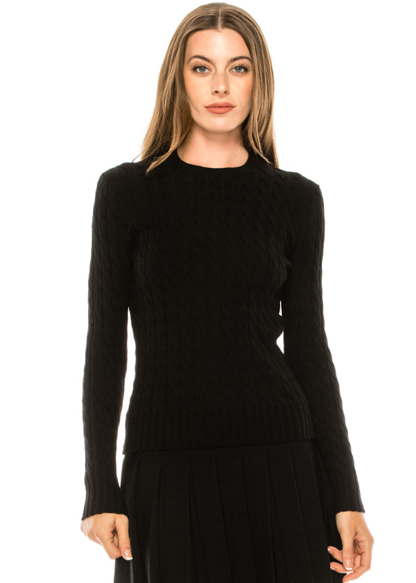 Cable knit classy sweater in black