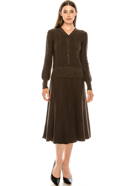 Knit pleated skirt in brown