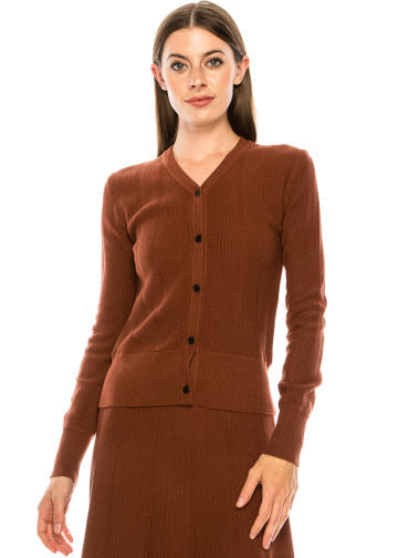 Buttoned cardigan in rust