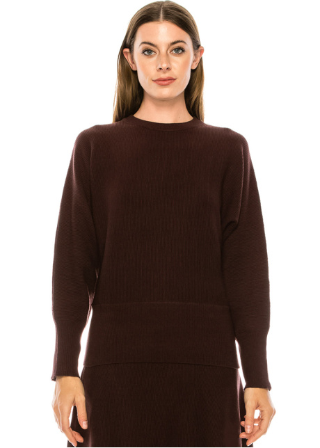 Slim sweater with voluminous sleeves in brown