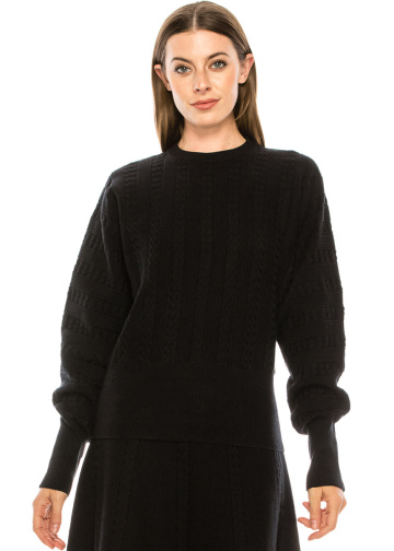 Sweater with volume sleeves in black