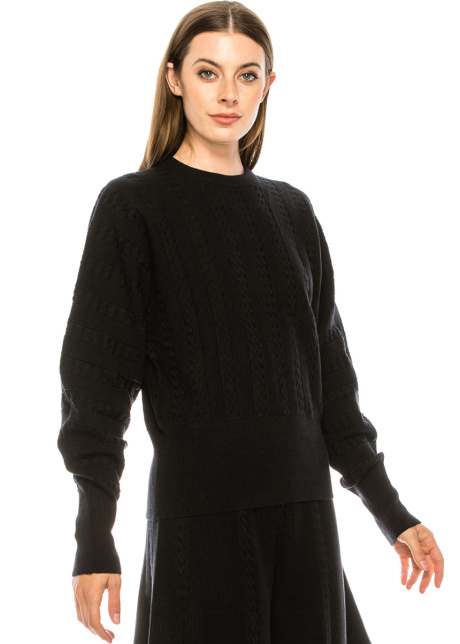 Sweater with volume sleeves in black