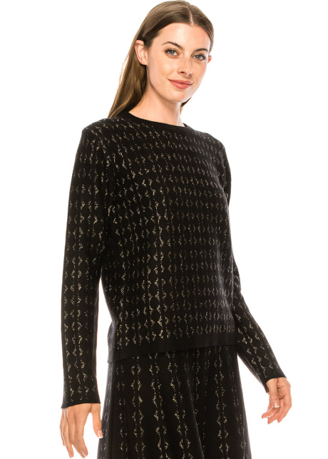 Classy sweater in golden and black
