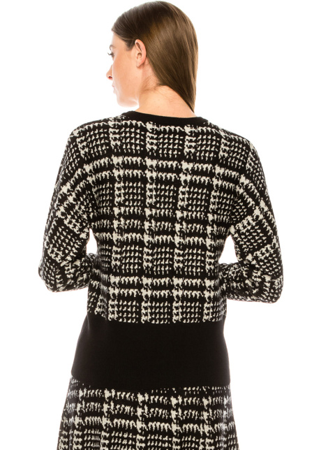 Plaid print sweater with tight cuffs