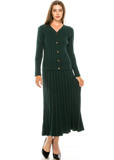 Сable knit cardigan in green