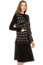 Buttoned checkered vest in black and white