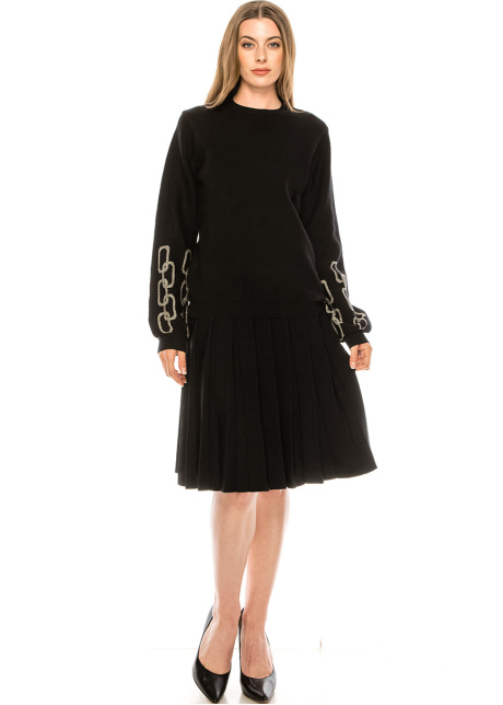 Black sweater with print on sleeves