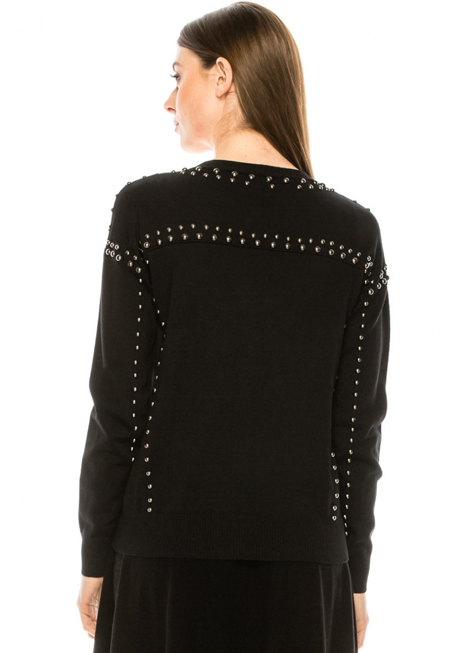Classic V-neck cardigan with pearls