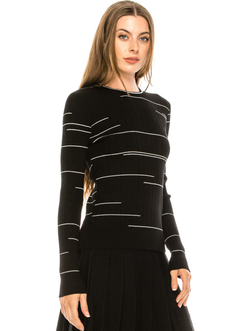 Crew neck ribbed sweater in black and white