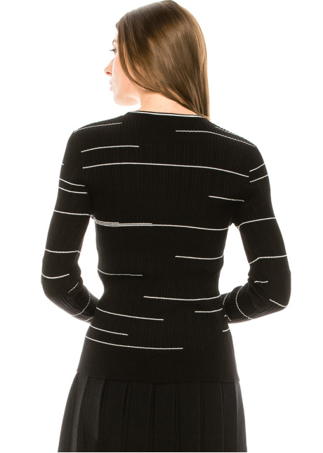 Crew neck ribbed sweater in black and white