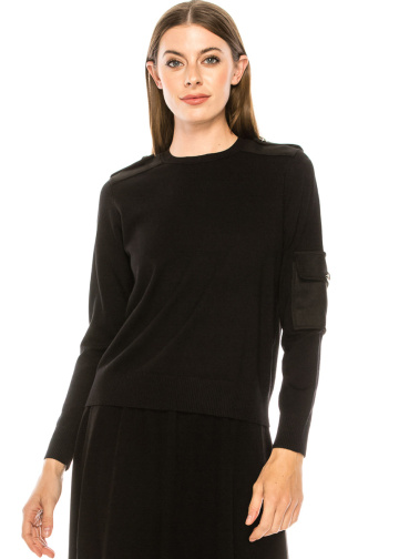Epaulette basic sweater in black