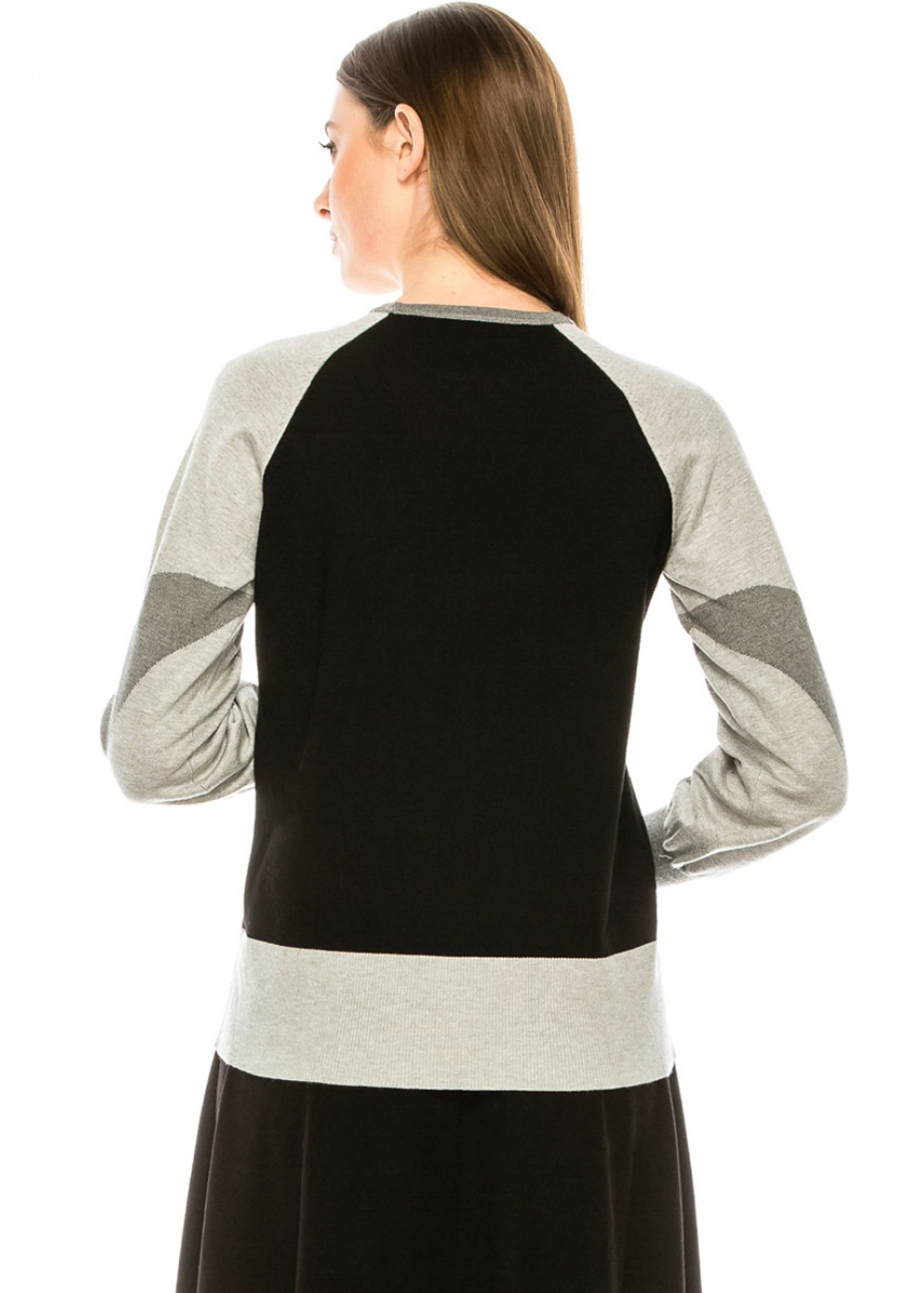 Color block sweater with blouson sleeves