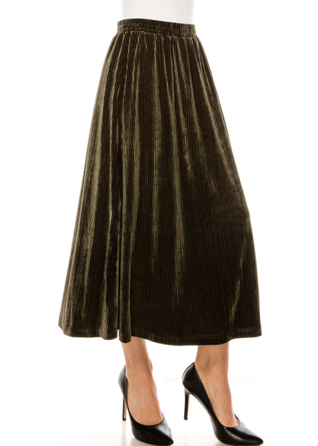 Flared hem velvet maxi skirt in olive