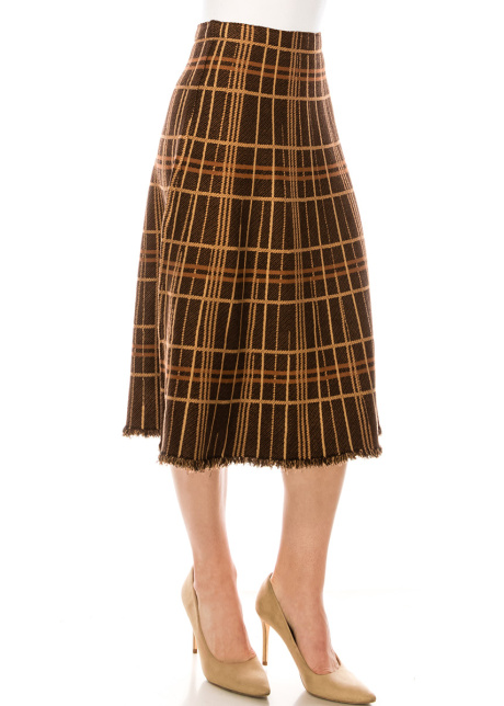 A-line checkered skirt with fringe edge