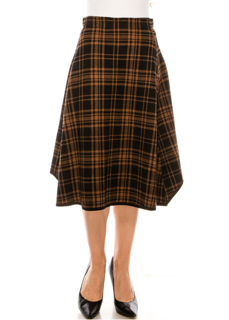 Black sweater with plaid printed accents