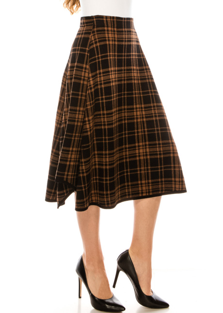 A-line checkered skirt in black and yellow