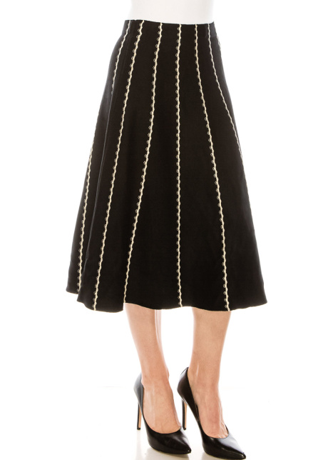 Black pleated skirt with contrast stripes