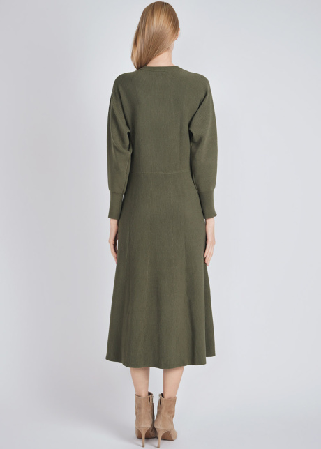 Green Ribbed Knit Dress: Classic & Comfortable