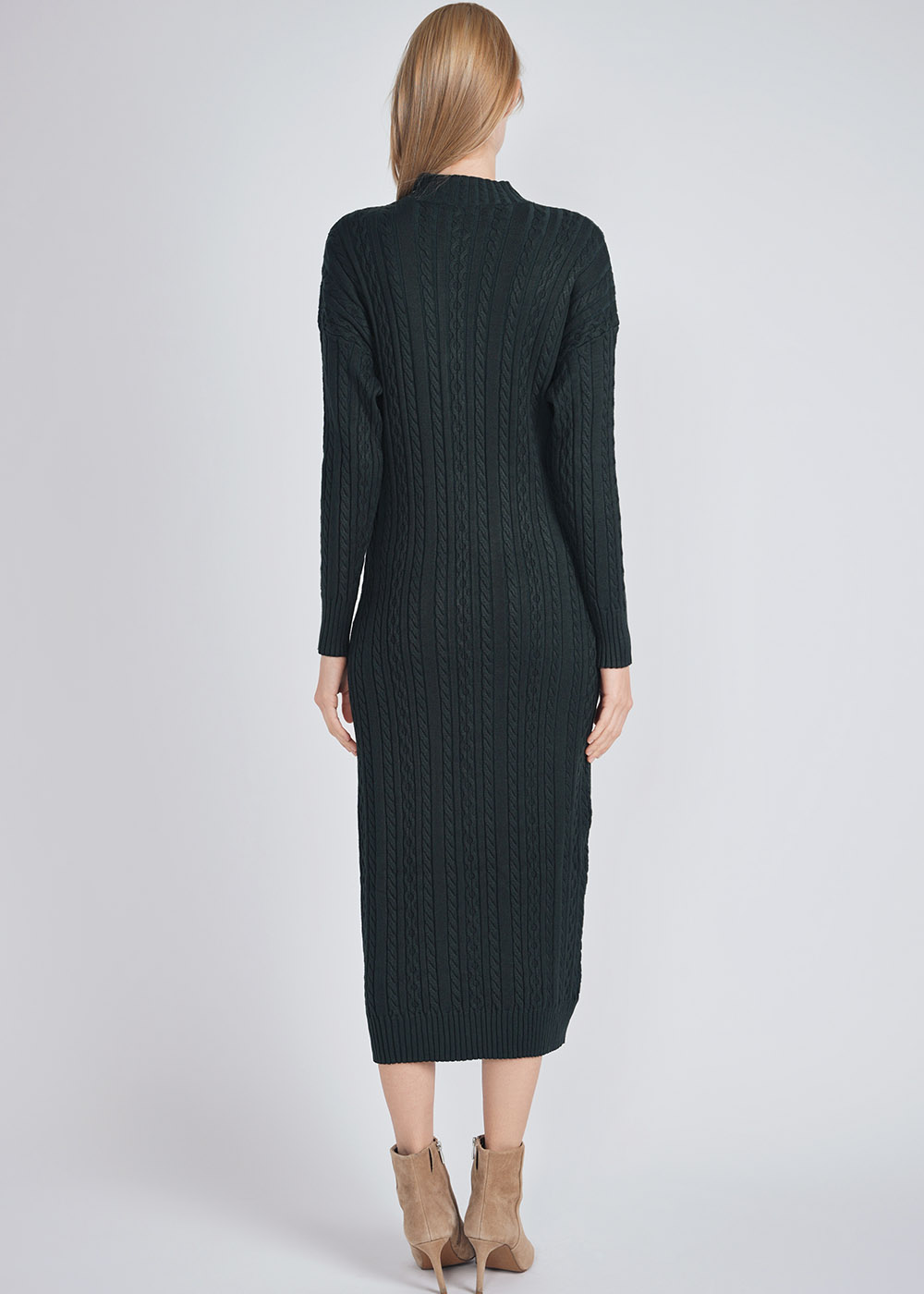Warmth & Style: Green Cable Knit Dress with Buttons