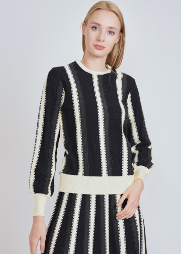 Contrasting White Accents Black Knit Top
