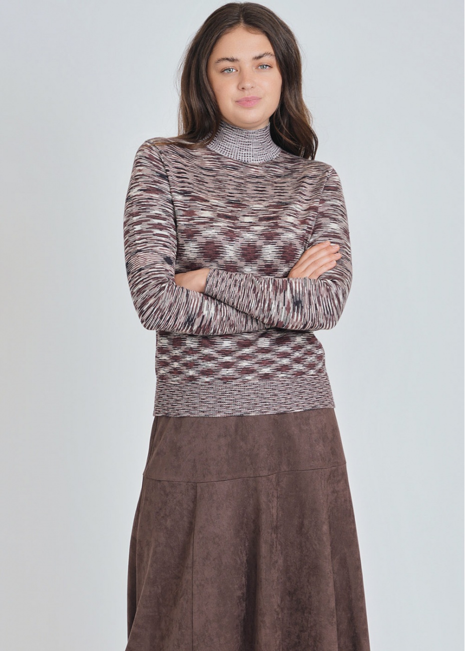 Brown Knit Top with Sky-High Neck & Waves