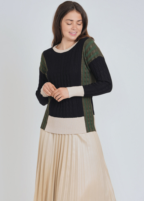 Olive & Black Cable Knit Color Block Ensemble