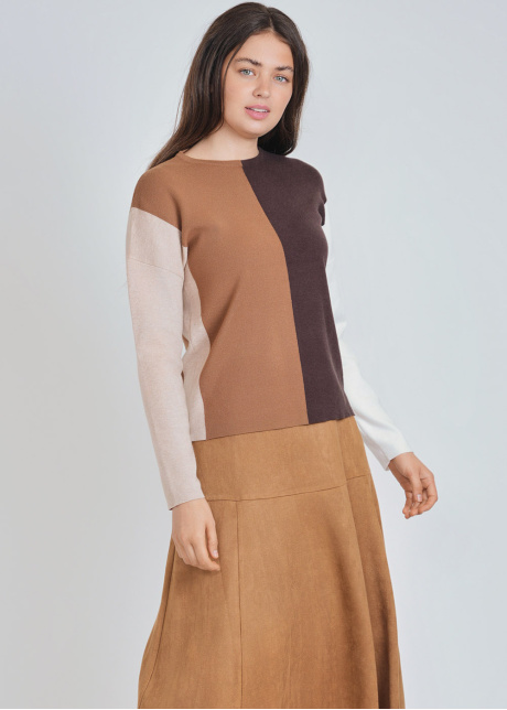 Soft Hue Relaxed Pullover