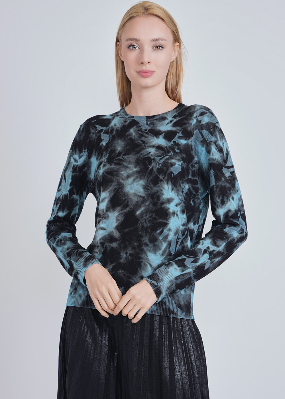 Black & Blue Tie Dye Fusion Sweater