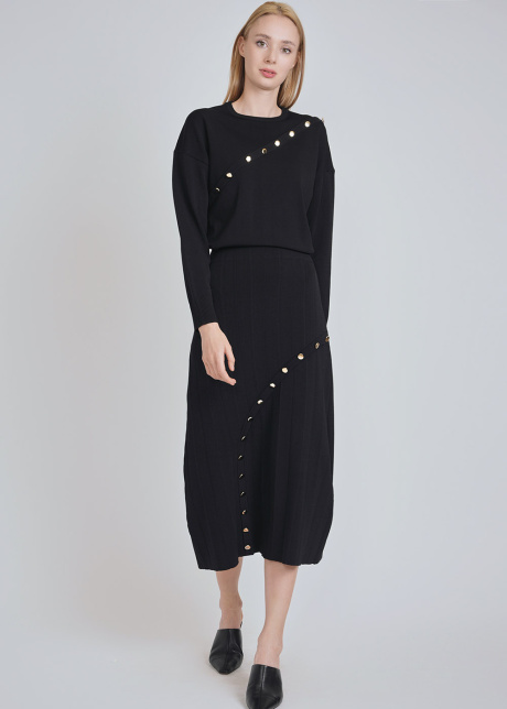 Black Midi Knit Skirt with Subtle Button Accents