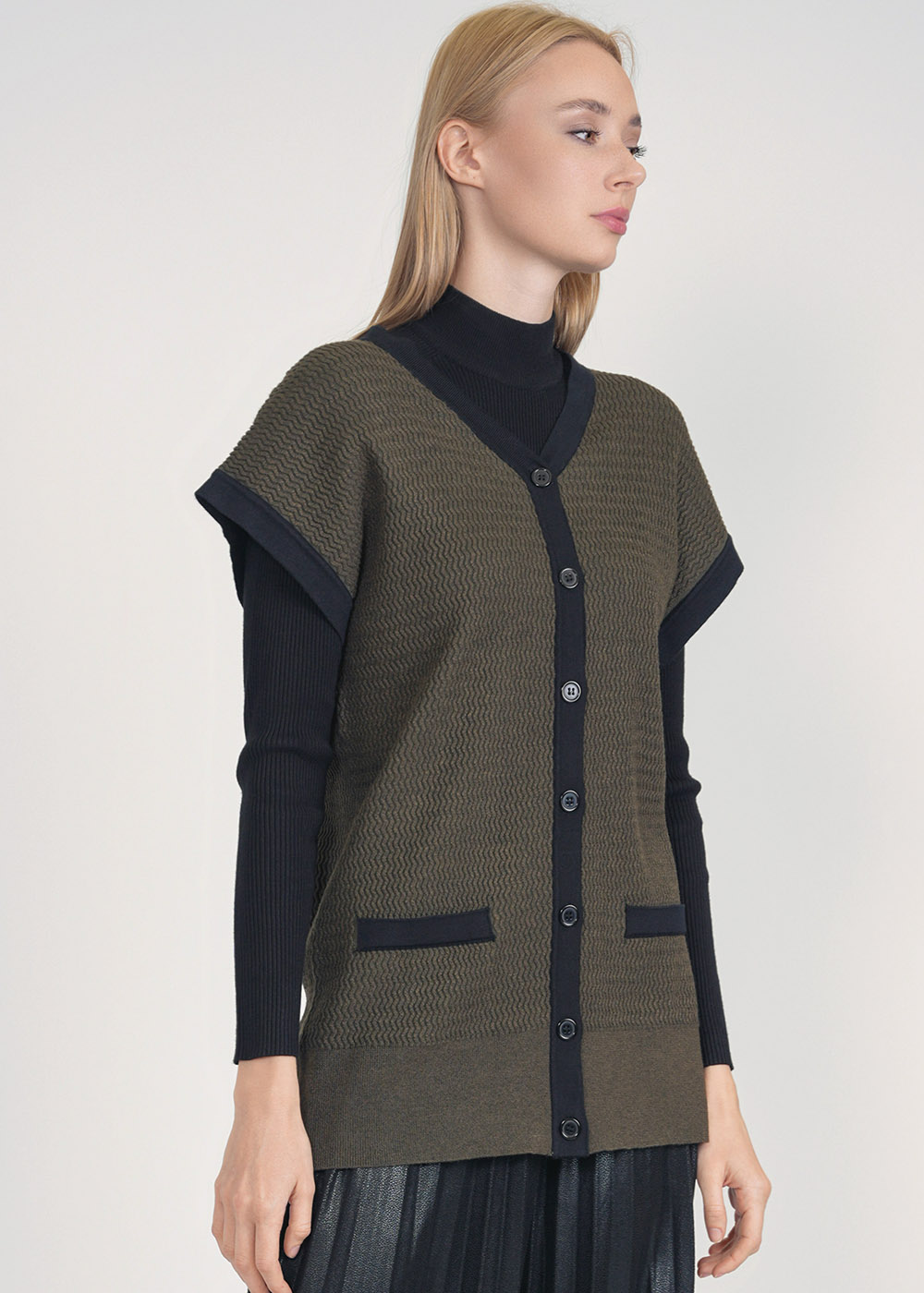 Olive Green Ribbed Vest: Buttoned Elegance