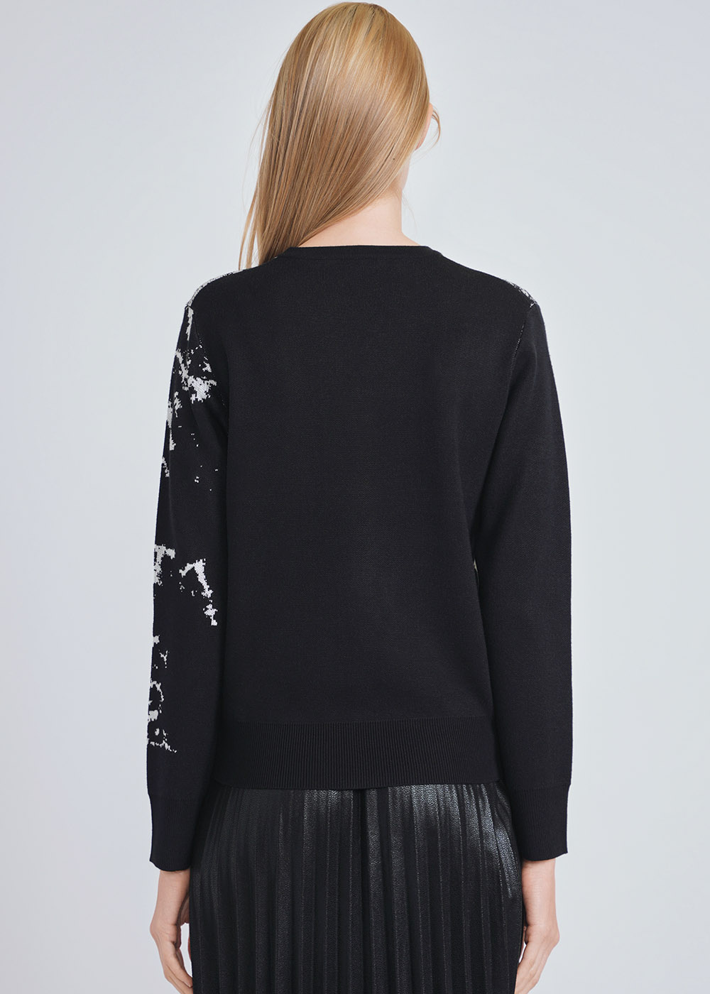 Black Crewneck Top with White Detailing