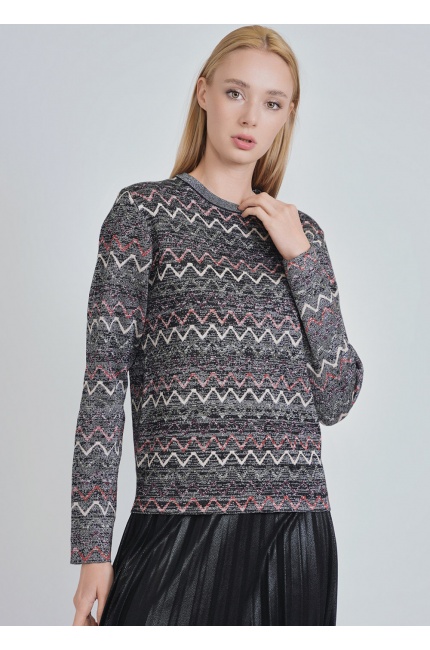 Dynamic Zigzag Patterned Silver Top
