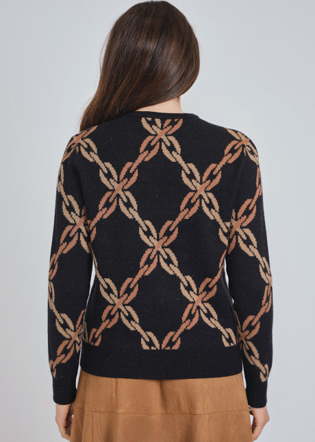Chain-Themed Black Soft Knit