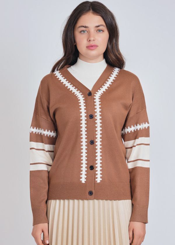Buttoned Camel Cardigan with White Patterns