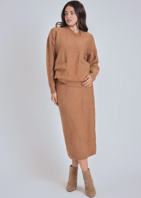 Elegant Camel Top with V-Neck & Geometric Accent