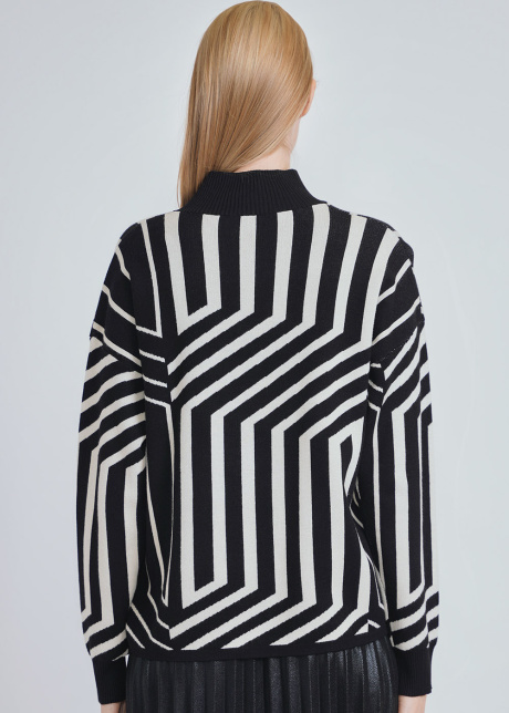 Balance Band Black & White Top