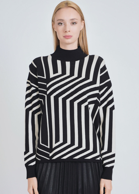 Balance Band Black & White Top